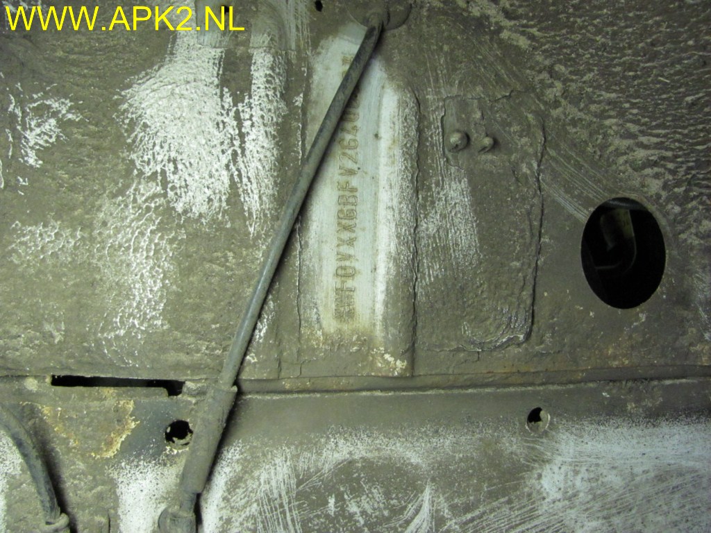 Plaats chassisnummer ford transit